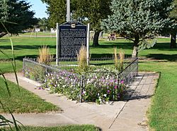 Indianola town park: grave of Pawnee casualty of Massacre Canyon event