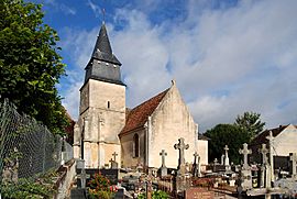 Église de la Nativité-de-la-Vierge-Marie de Villy-lez-Falaise (2).JPG