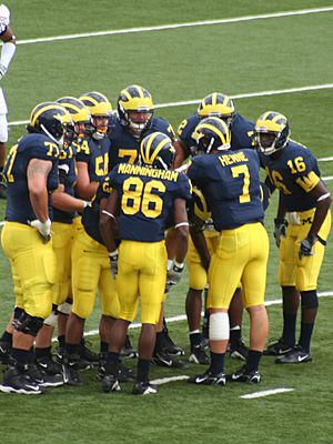 20060909 Michigan Wolverines Huddle with Long, Manningham, Henne and Arrington