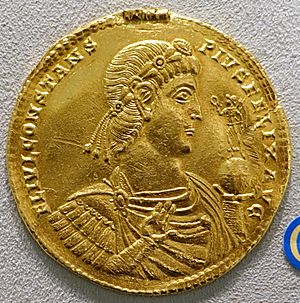 9 Solidi, Constans, emperor in armor, Aquileia, 342 AD - Bode-Museum - DSC02728