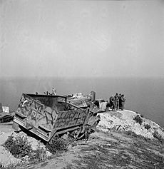 German M3 wreck2 Tunis May1943