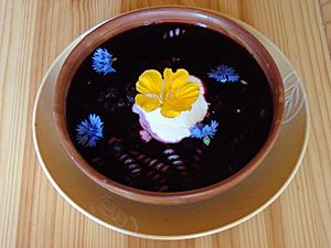 Blueberry soup