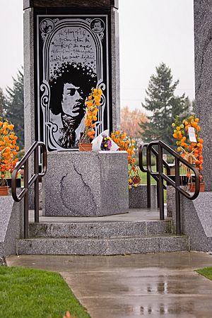 Jimi Hendrix Memorial, fragment