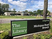 Indianapolis Public Library Michigan Road Branch.jpg