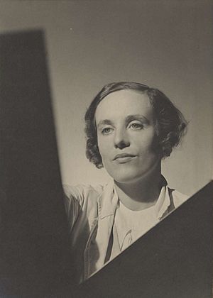 Portrait of Jean Bellette 1936.jpg