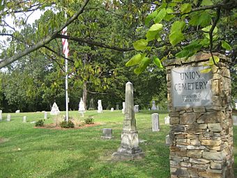 Union Cemetery (Greensboro, North Carolina) 1.jpg