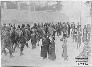 Ottoman prisoners march through Nablus