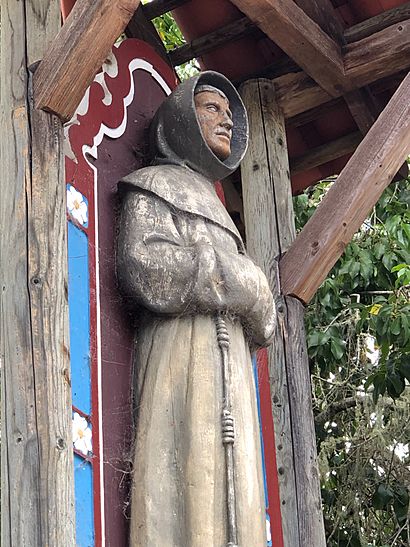 Statue of Junipero Serra (Carmel Woods).jpg