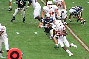College football - Texas Longhorns vs Rice Owls - tailback Jamaal Charles rushing - 2006-09-16