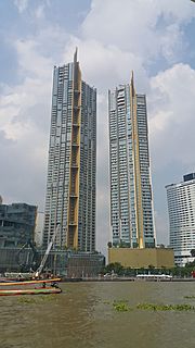 Iconsiam tallest building Bangkok under construction