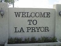 La Pryor, TX, welcome sign IMG 4253