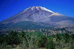 Mount Hoei from Jurigi