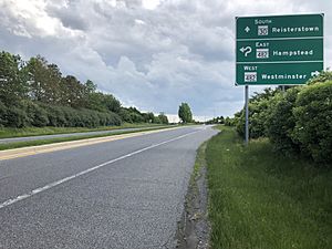 2019-05-20 16 07 34 View south along Maryland State Route 30 (Hampstead Bypass) just north of Maryland State Route 482 (Hampstead-Mexico Road) in Hampstead, Carroll County, Maryland