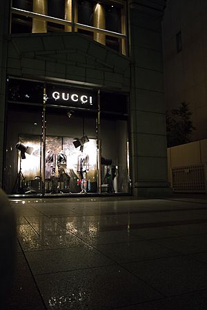 Gucci store.jpg