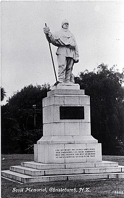 Scott Statue 1917