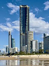 Skylines of Surfers Paradise, Queensland, autumn 2023, 02.jpg