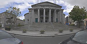 Tralee Courthouse Panorama, May 2015