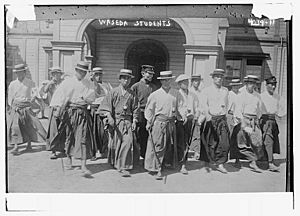 Waseda University students in 1916