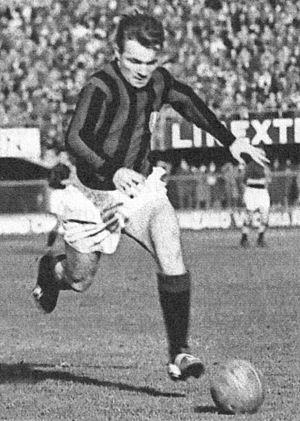 José Altafini - Milan (1950s-60s) - CROPPED