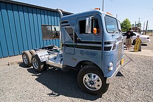 A 2-3 Scale Freightliner