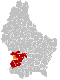 Map of Luxembourg with Steinfort highlighted in orange, and the canton in dark red
