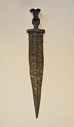 Espada celtíbera de antenas de la Necrópolis de de La Requijada de Gormaz - M.A.N