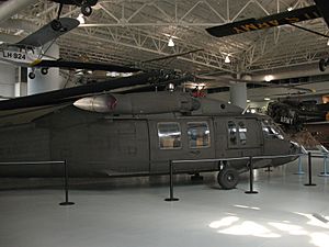 Sikorsky UH-60 Blackhawk 3869 (2076016691)