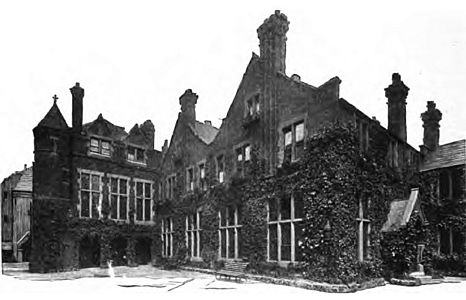 Toynbee Hall, circa 1902.
