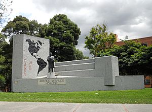 Monumento a Américo Vespucio en Bogotá