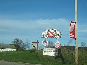 Wilton welcome sign