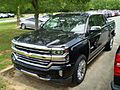 2017 Chevrolet Silverado 1500 4WD Crew Cab Short Bed High Country Desert Package (observe)