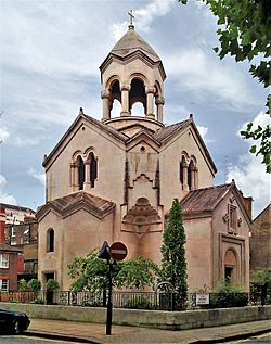 Saint Sargis Armenian church in London-4.jpg