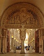 Basilique de Vézelay Narthex Tympan central 220608