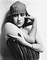 Gloria Swanson photographed by Nickolas Muray (1922)