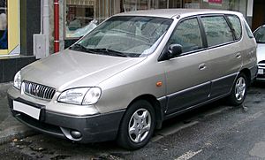 Kia Carens front 20080220