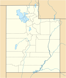 Location of Flaming Gorge Reservoir in Wyoming and Utah, USA.