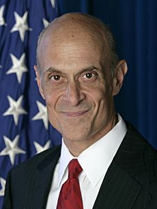 Michael Chertoff, official DHS photo portrait, 2007