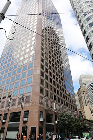 One Montgomery Tower - San Francisco - April 2017 (6896)