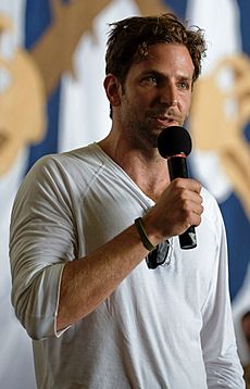 Bradley Cooper, July 2009 (cropped 2)