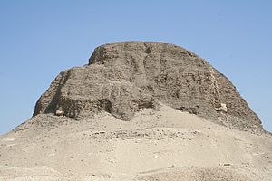 El Lahun Pyramid 01
