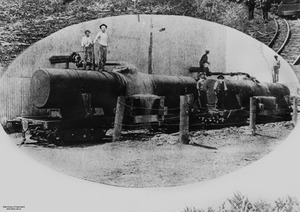 Loading juice tankers at Doolbi Sugar Mill near Childers, 1899f