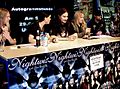 Nightwish em sessão de autógrafos
