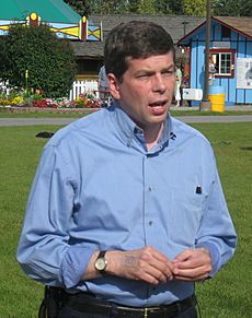 Mark Begich at Fairbanks Labor Day Picnic 2008 2 new