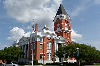 Bulloch County Courthouse, Statesboro, GA, US.jpg
