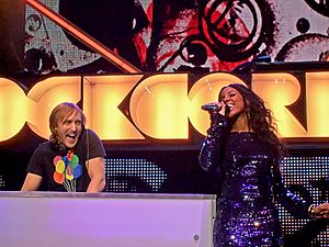 David Guetta and Kelly Rowland Live - Orange Rockcorps London 2009 reworked