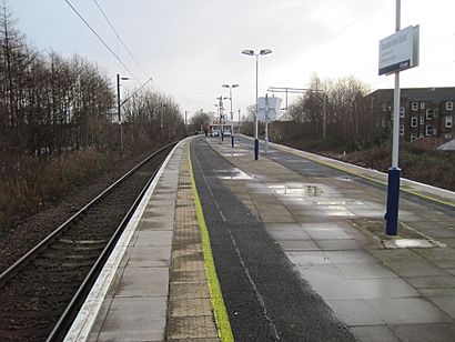 Dumbarton East railway station, West Dunbartonshire - geograph.org.uk - 3278452.jpg