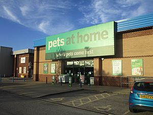 Pets at Home, Park Road Retail Park, Pontefract (4th September 2020)