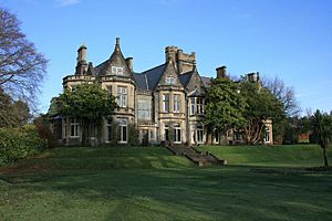 The south front, Insole Court, Llandaff - geograph.org.uk - 1258075.jpg