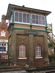 Crawley-signalbox-2008