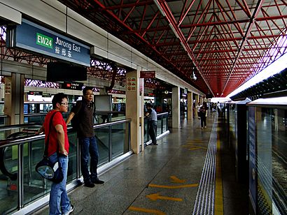EW24 Jurong East MRT Station with PSDs.jpg